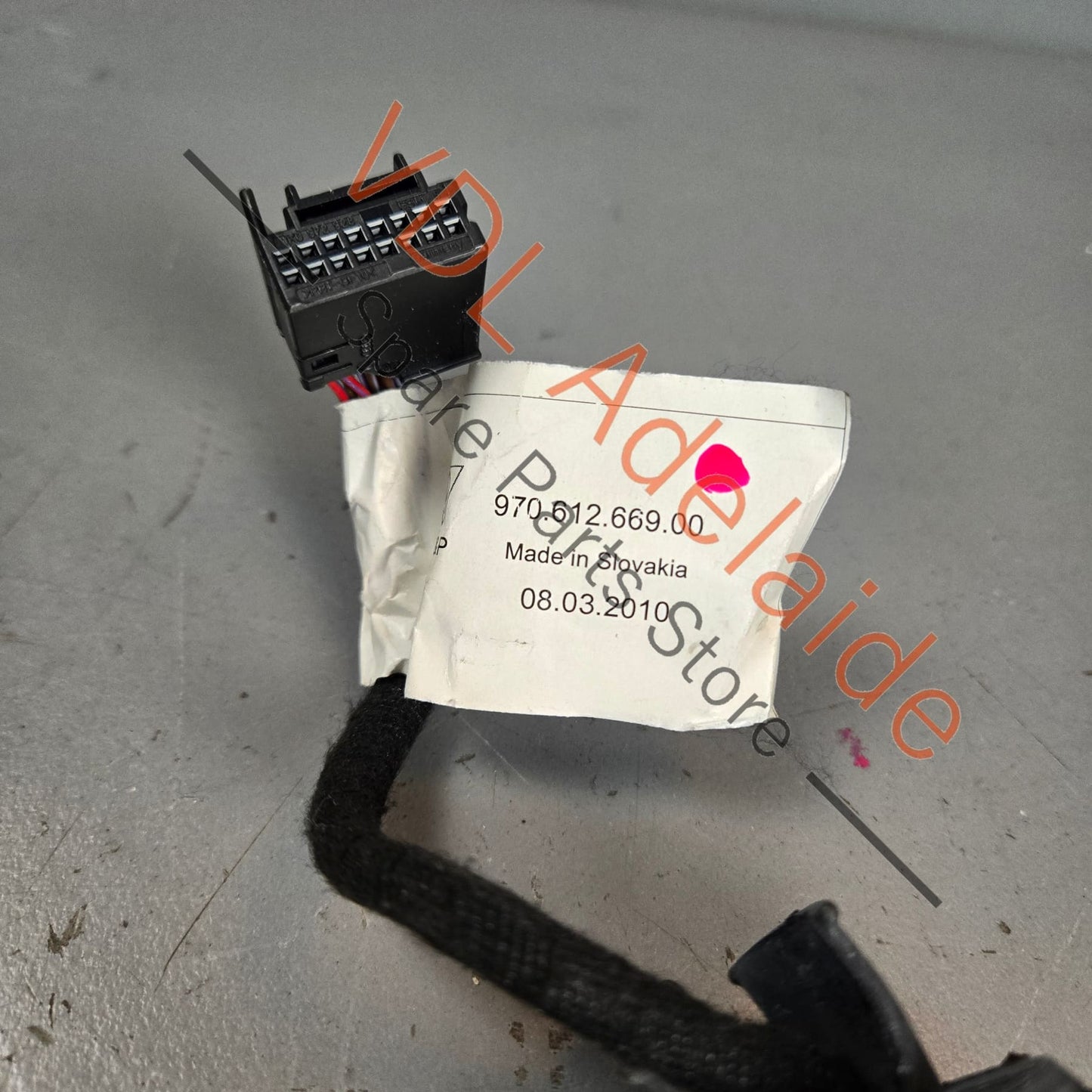 97073103702 97073121900 
99762404801  Porsche Panamera Left Side Mirror Power Folding Convex Complete w Glass 97073103702