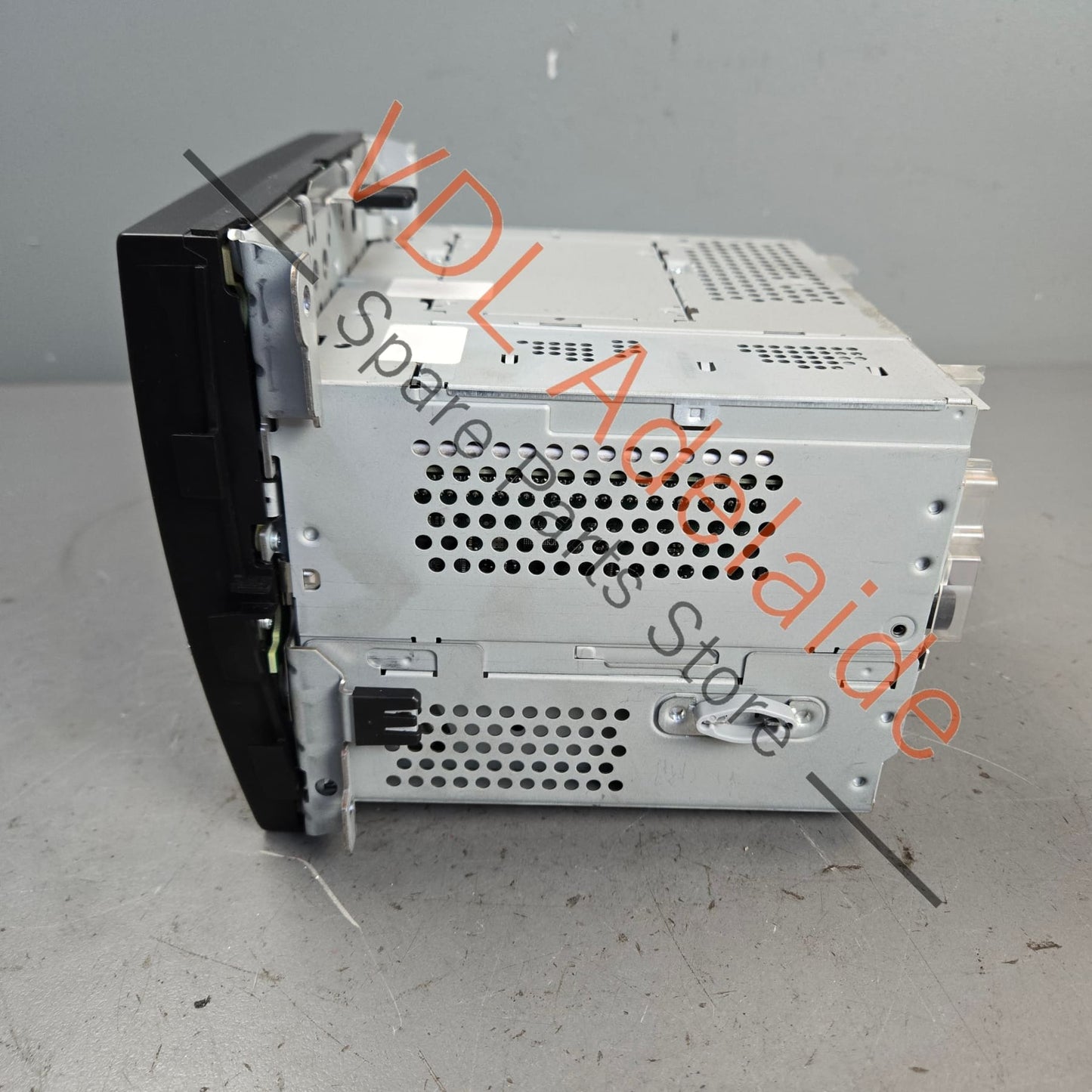 970642972BXDML    Porsche Panamera 970 Radio Navigation Unit Screen 970642972BX DML
