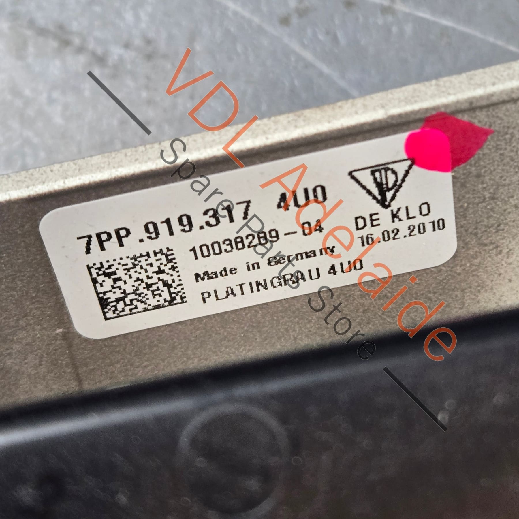 7PP868404R 7PP868404RS   Porsche Panamera 970 Overhead Roof Switch Dome Light 7PP868404RS 7PP868404R