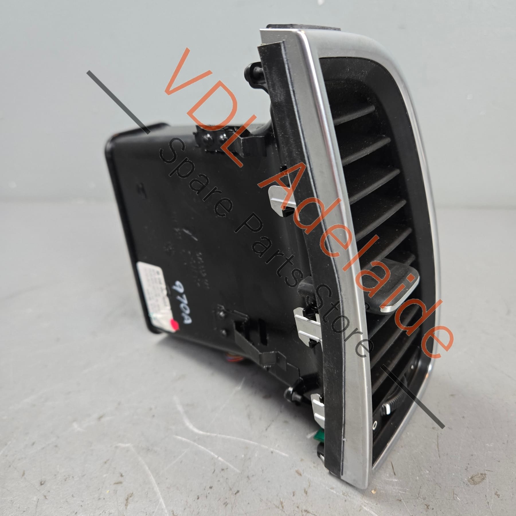 97055214102 97055214104DAP   Porsche Panamera 970 Centre Left Dashboard Air Vent 97055214104 DAP