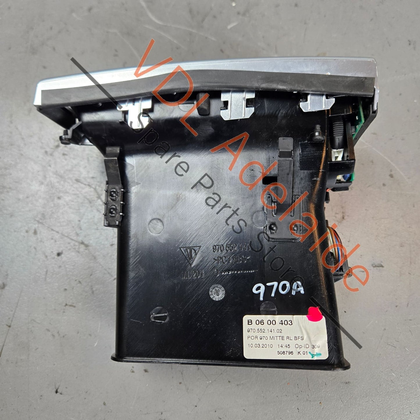 97055214102 97055214104DAP   Porsche Panamera 970 Centre Left Dashboard Air Vent 97055214104 DAP