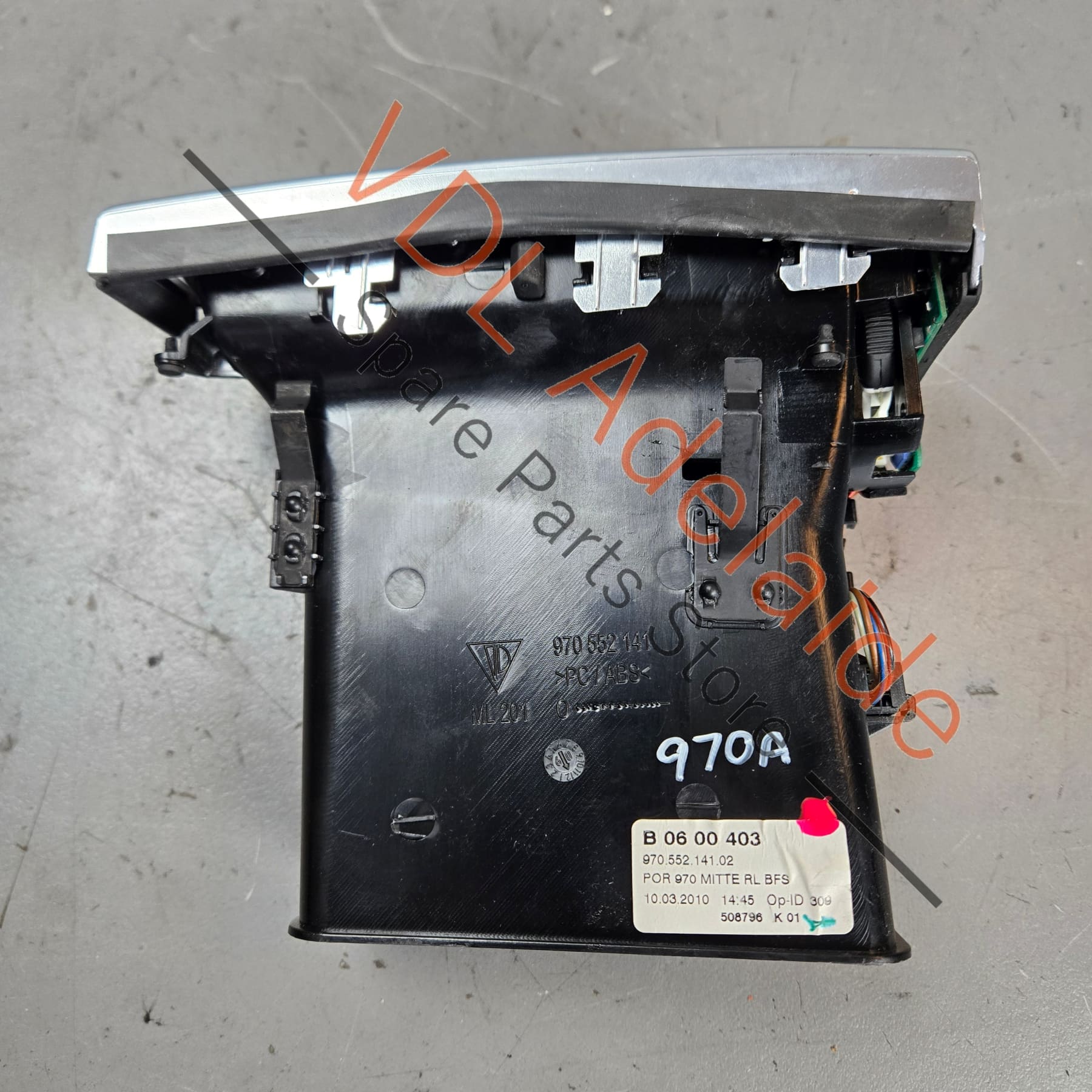 97055214102 97055214104DAP   Porsche Panamera 970 Centre Left Dashboard Air Vent 97055214104 DAP