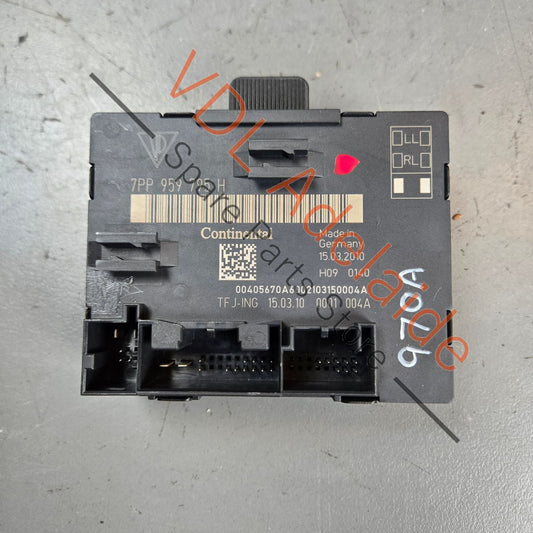 7PP959795H 7PP959795J   Porsche Panamera Rear Door Control Module 7PP959795H 7PP959795J