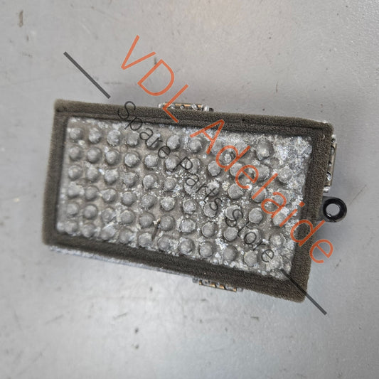 97062442301    Porsche Panamera 970 Blower Fan Resistor Governer 97062442301