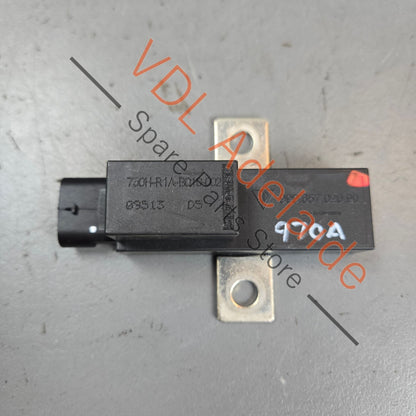 99965702090    Porsche Panamera Cayenne Battery Isolation Fuse Pyro 99965702090