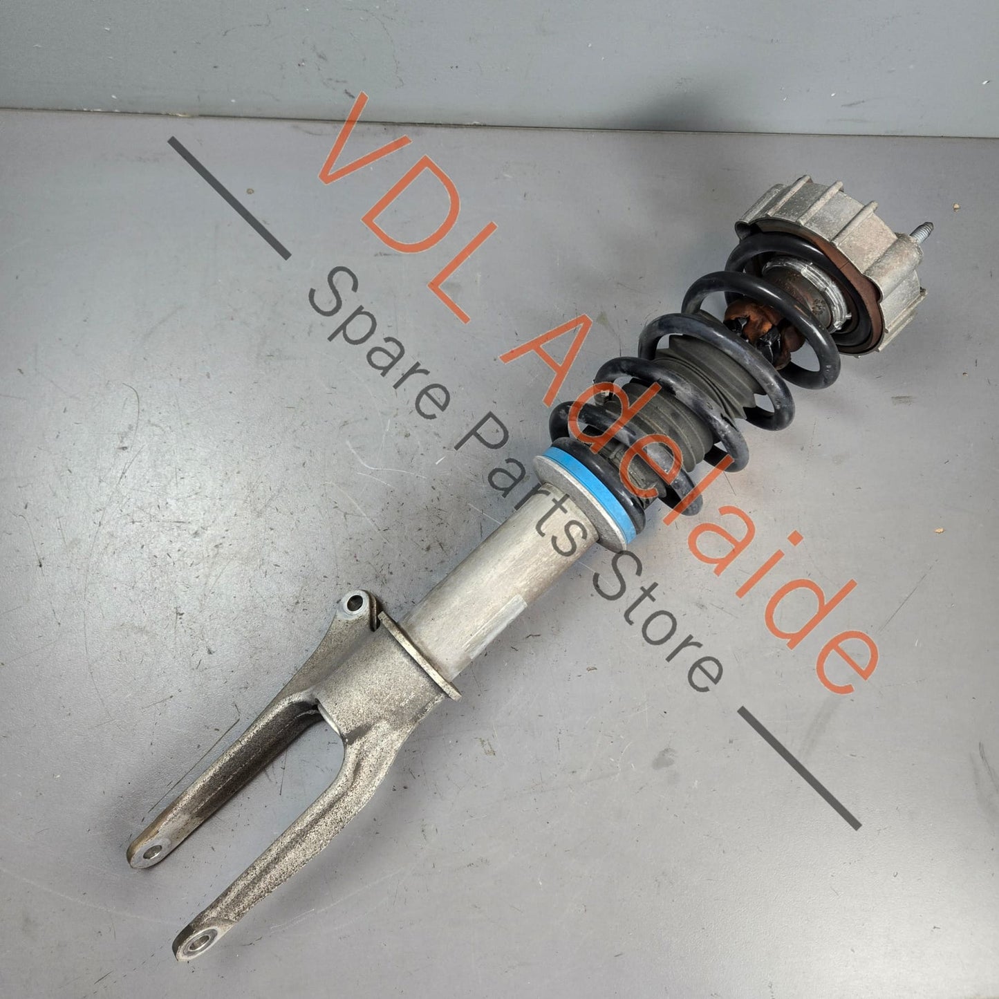 97034303526 97034304510 97034304504  Porsche Panamera 970 Front Suspension Shock Absorber 97034303526