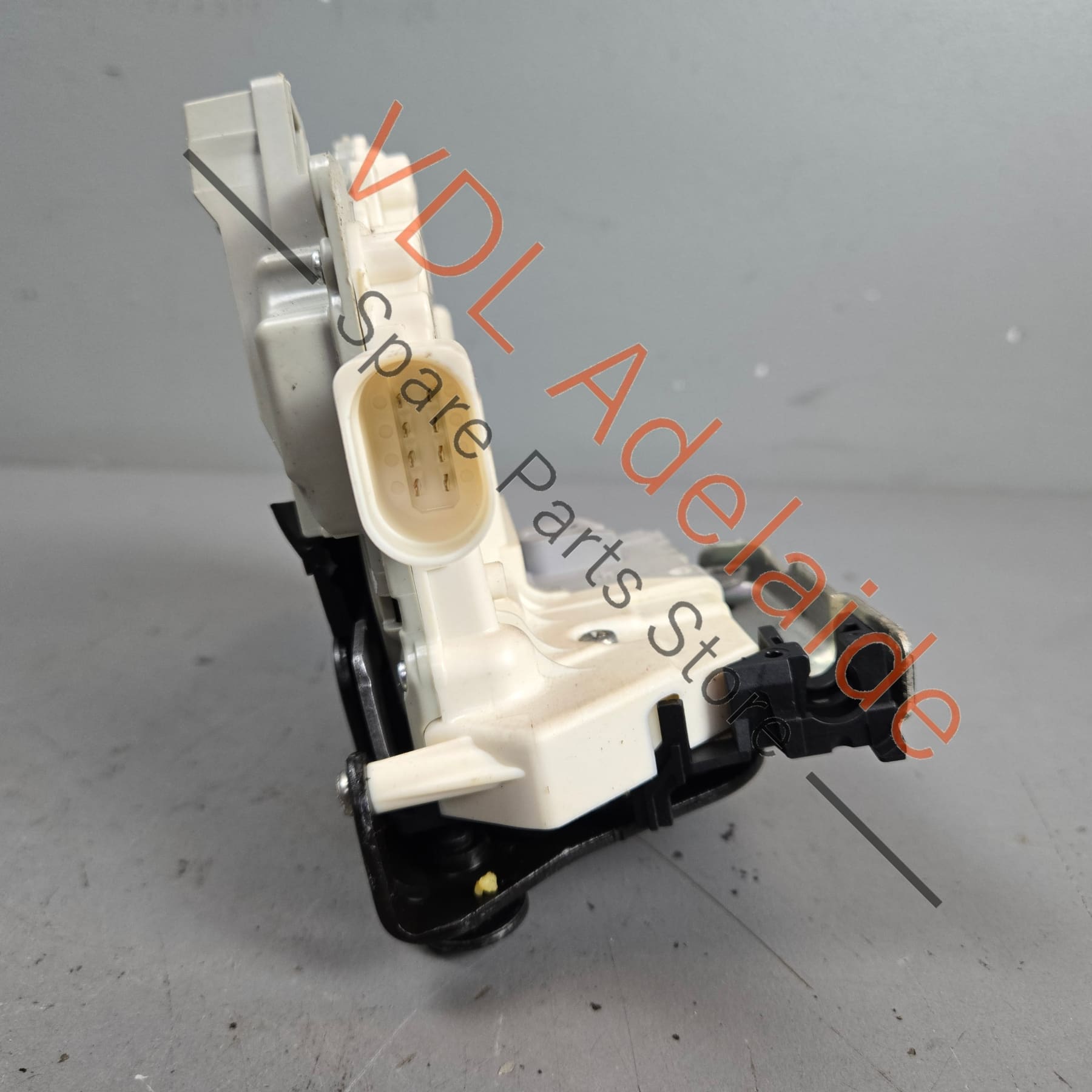 9A783911500 8k0839015   Porsche Panamera 970 Left Rear Door Lock 9A783911500 8K0839015