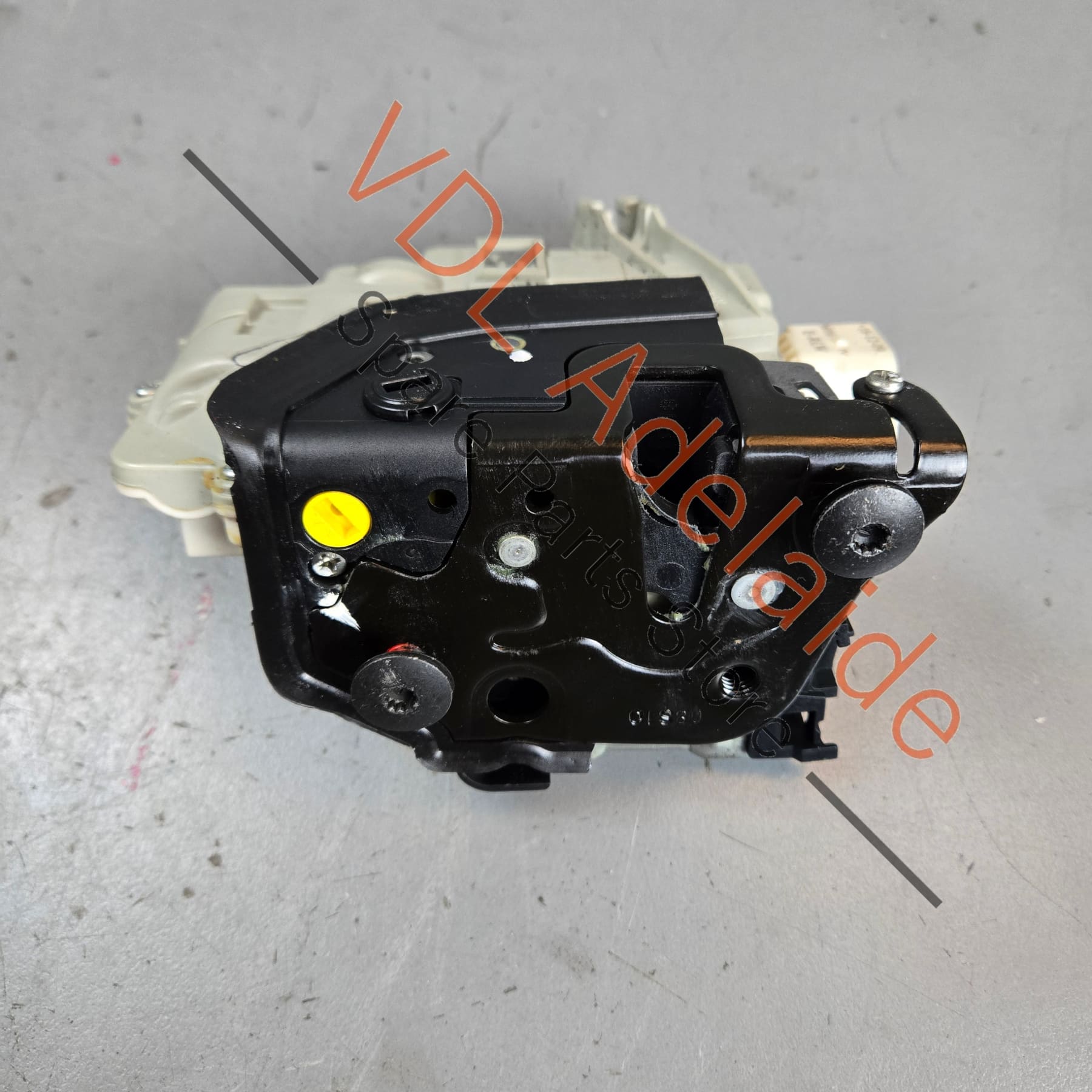 9A783911500 8k0839015   Porsche Panamera 970 Left Rear Door Lock 9A783911500 8K0839015