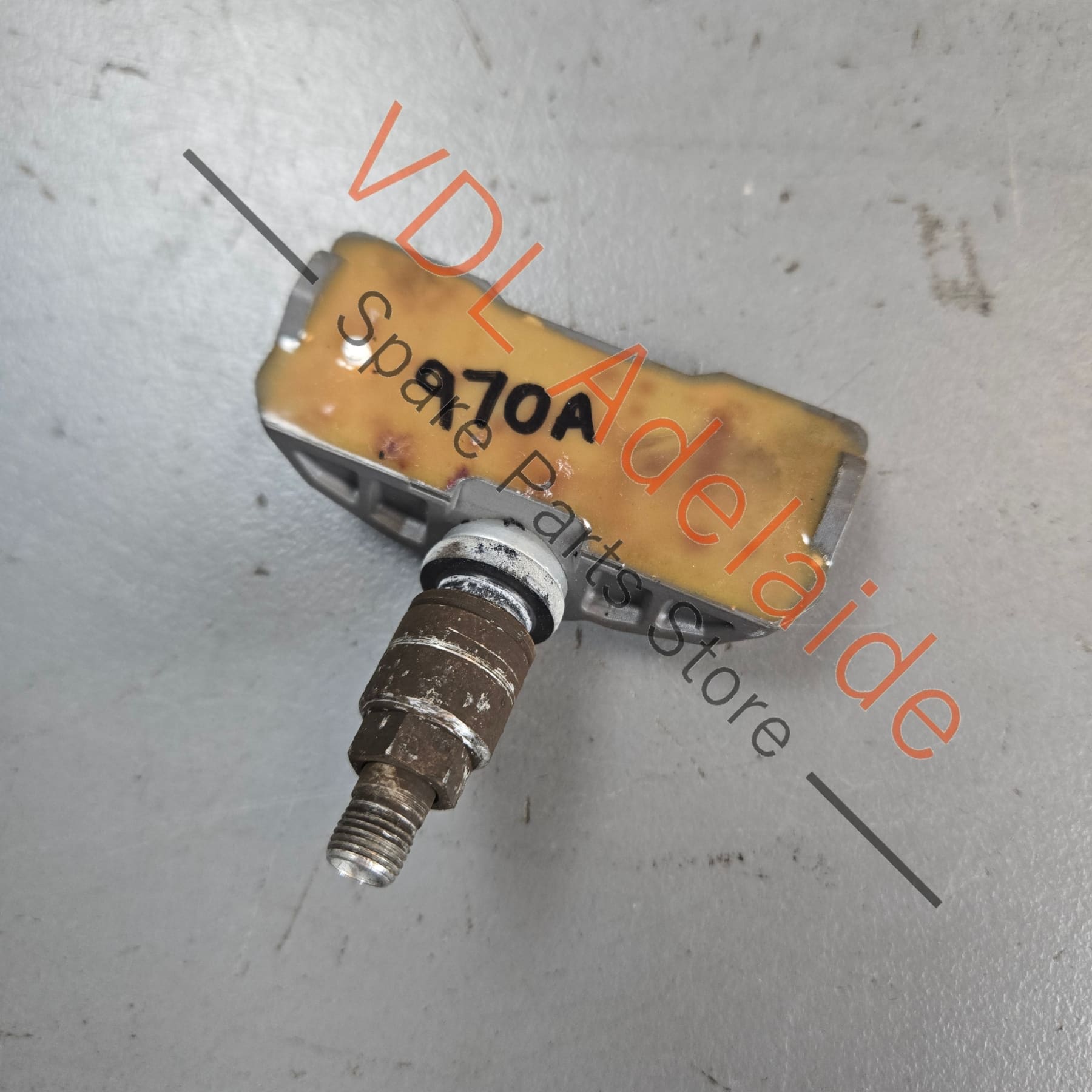99760602120 7PP907275F   Porsche Tire Pressure Monitor Wheel Sensor TPMS 7PP907275F 99760602120