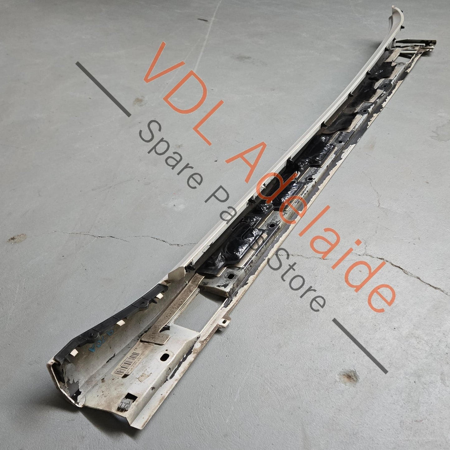 97055920210G2L 97055950200   Porsche Panamera 970 Right Side Sideskirt Rocker Moulding Exterior Trim 97055920210 G2L 97055950200