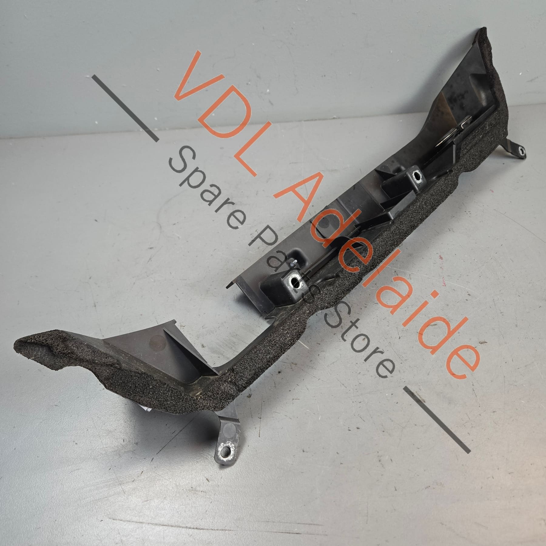 97057241501    Porsche Panamera 970 Waterbox Firewall Plastic 97057241501