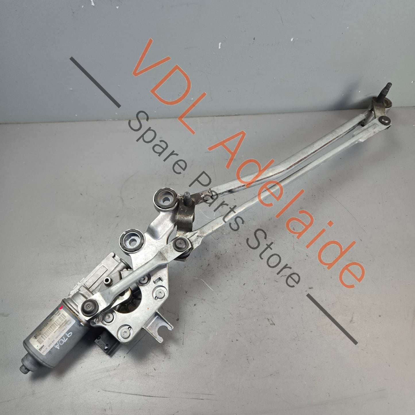 97062410601 97062410603   Porsche Panamera 970 Windscreen Wiper Motor Assembly 97062410601