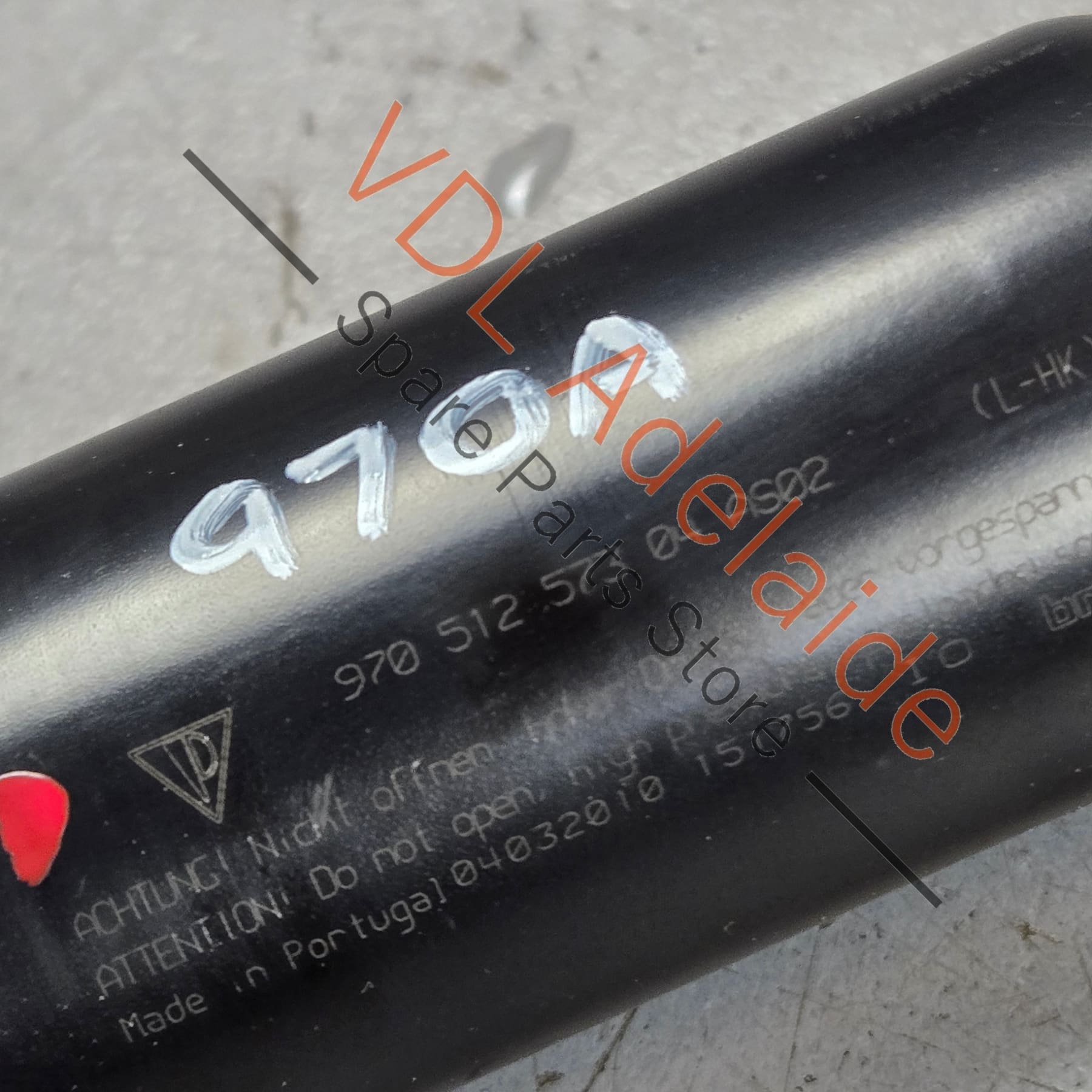 97051257320    Porsche Panamera 970 Boot Electric Lift Strut 97051257320 Fits left or right position