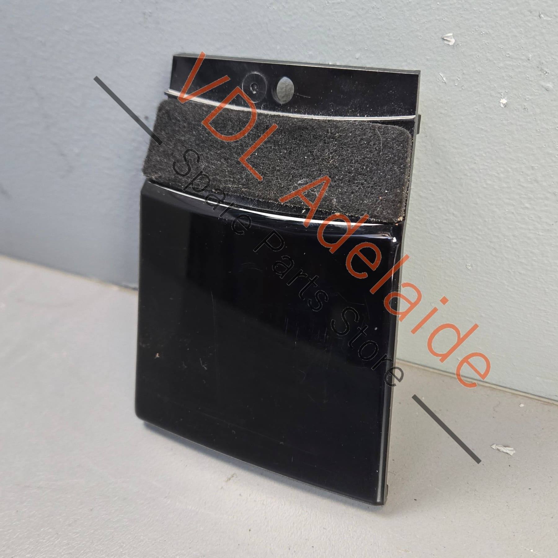 97055345700 97055345700A61   Porsche Panamera 970 Gloss Black Dash Trim for Rear Console 97055345700 A61