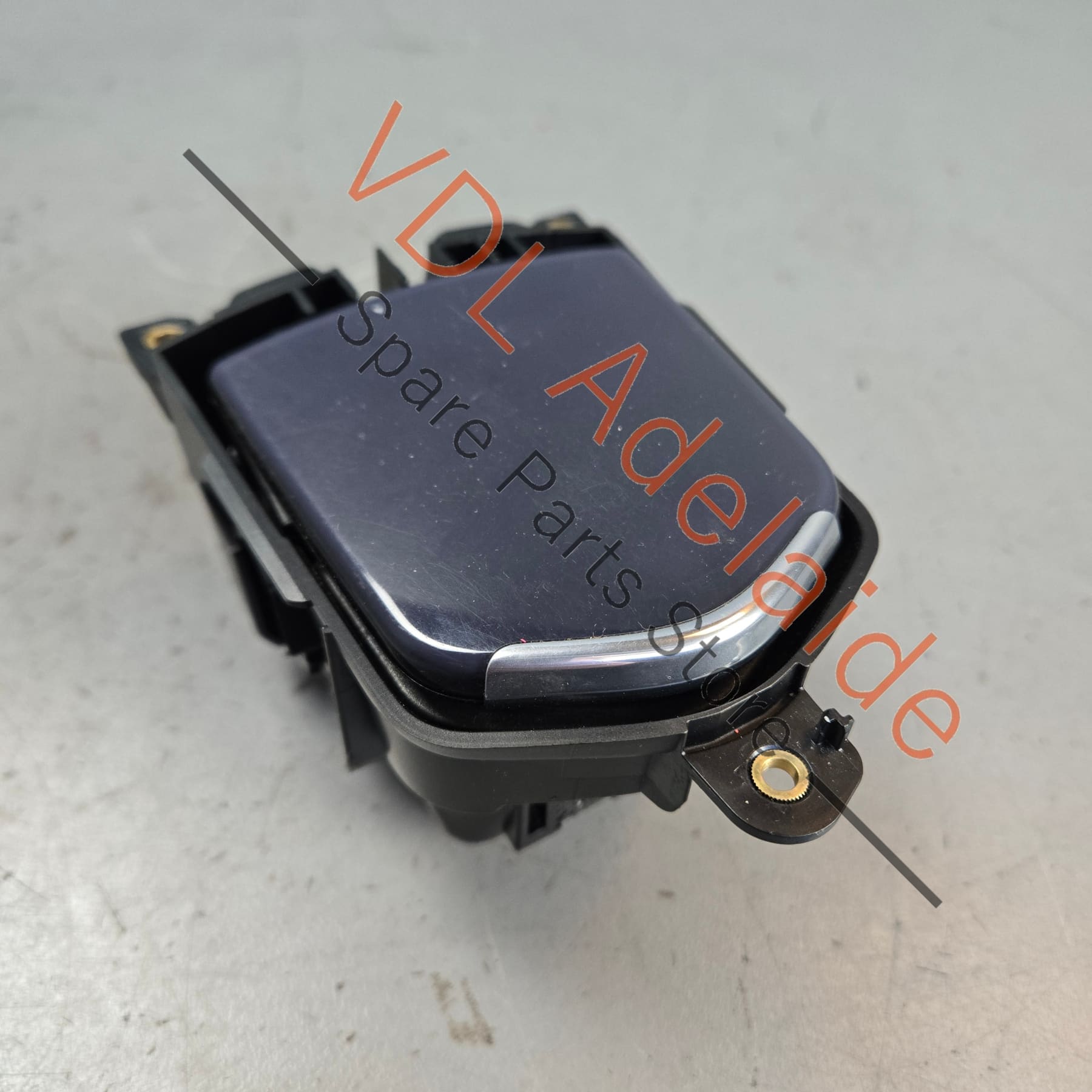 97055337300A61 97055335100   Porsche Panamera 970 Ashtray w Gloss Black Dash Trim Front Console 97055337300 A61 97055335100