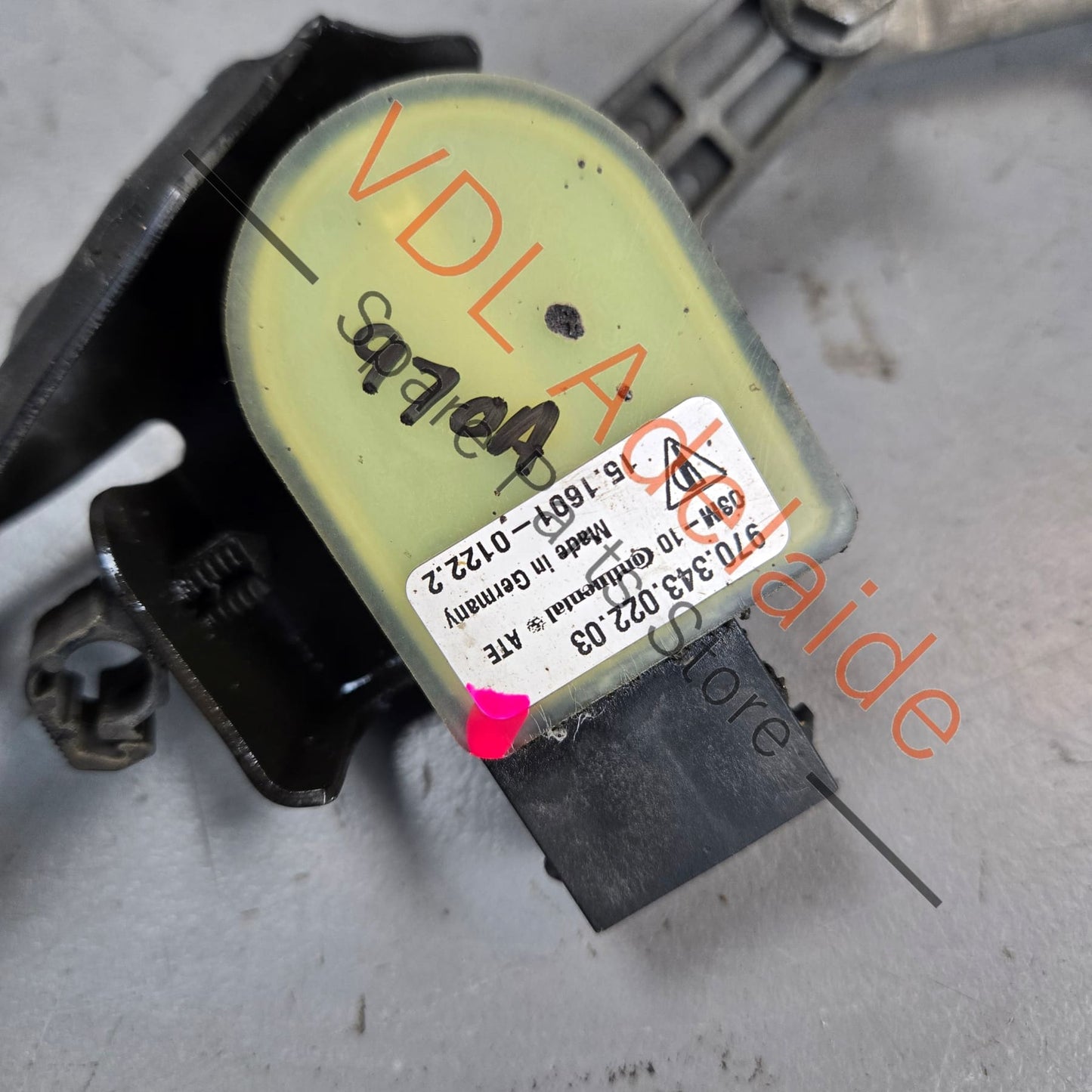 97034302203    Porsche Panamera 970 Front Right Suspension Level Sensor 97034302203