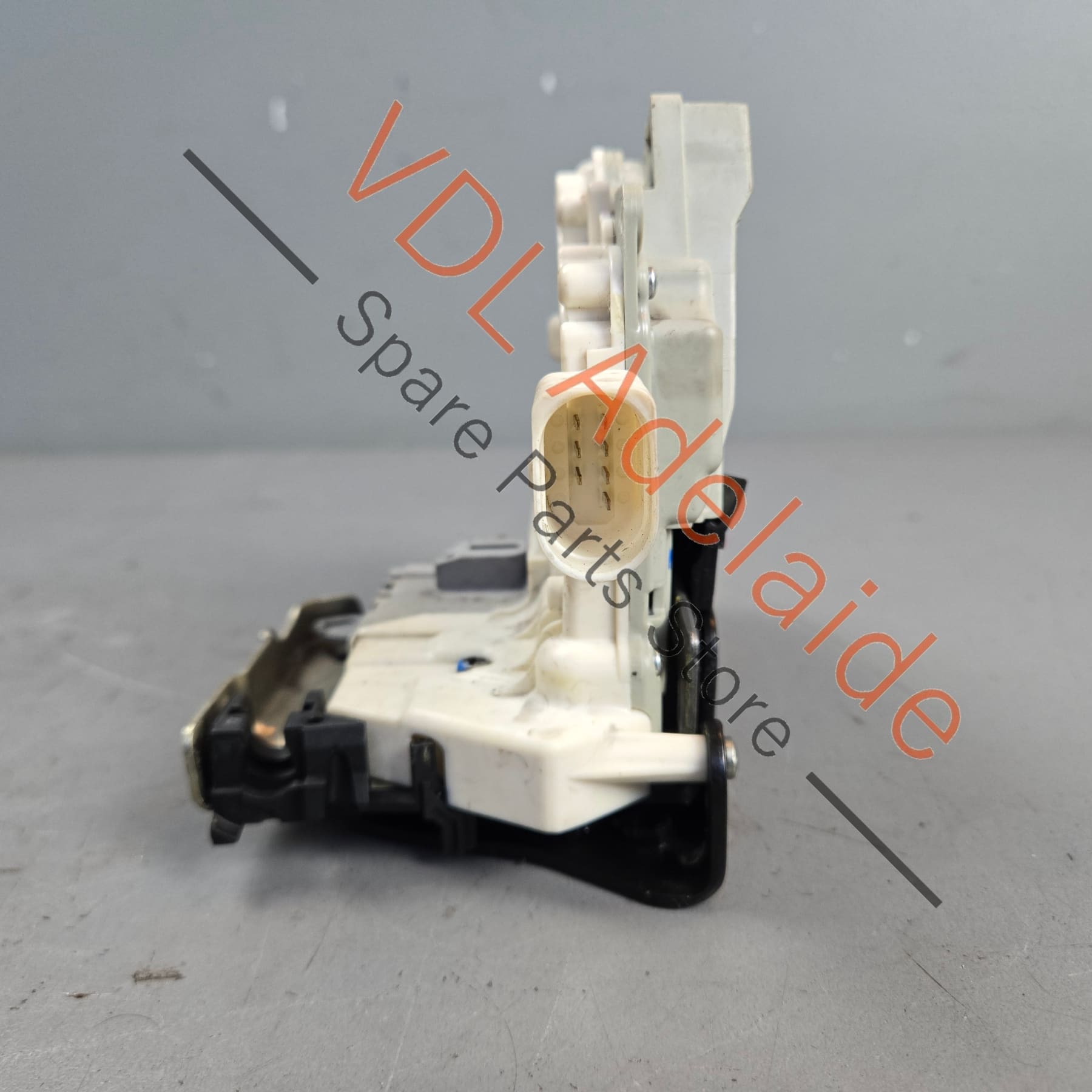 9A783911600 8k0839016   Porsche Panamera 970 Right Rear Door Lock 9A783911600 8K0839016