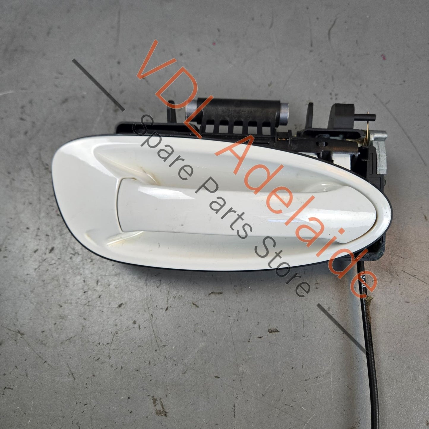 97053706404 97053744601 97053761400G2X  Porsche Panamera 970 Right Exterior Door Handle 97053706404 97053761400G2X