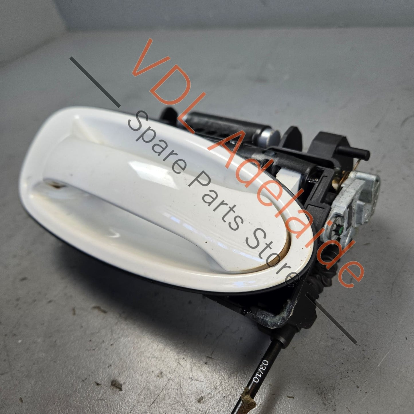 97053706404 97053744601 97053761400G2X  Porsche Panamera 970 Right Exterior Door Handle 97053706404 97053761400G2X