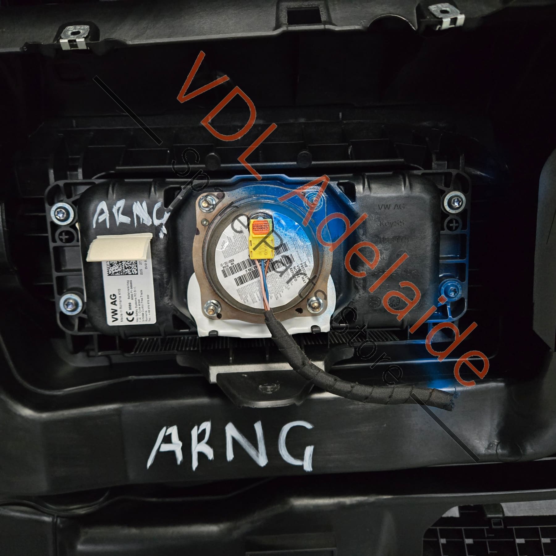 5G2857003MHR6    VW Golf MK7 7.5 Dashboard & Airbag Kit