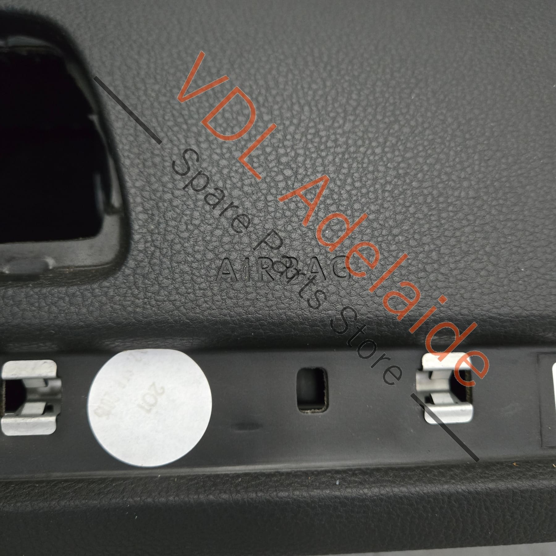 5G2857003MHR6    VW Golf MK7 7.5 Dashboard & Airbag Kit