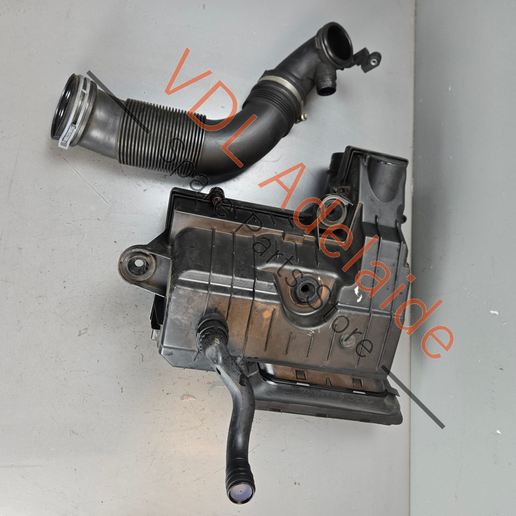 5Q0129607AC 5Q0129654P   VW Golf R Mk7 Audi S3 Air Filter Box Genuine OEM 5Q0129607AC 5Q0129654P