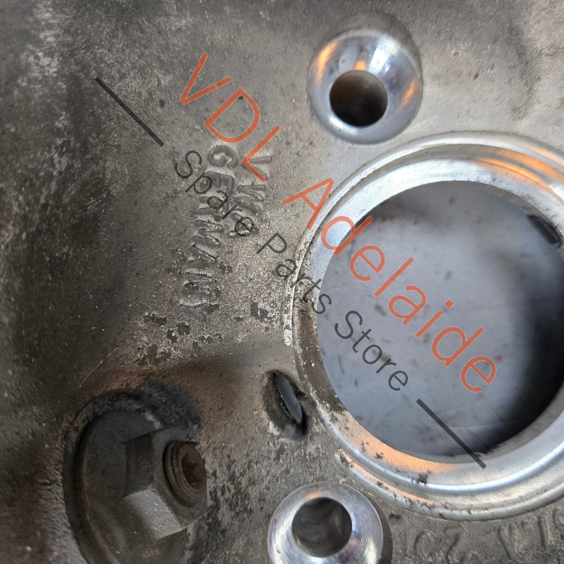 5Q0407257 5Q0407253   VW Golf R MK7 7.5 Front Left Wheel Bearing Housing 85mm 5Q0407257A 5Q0407253A
