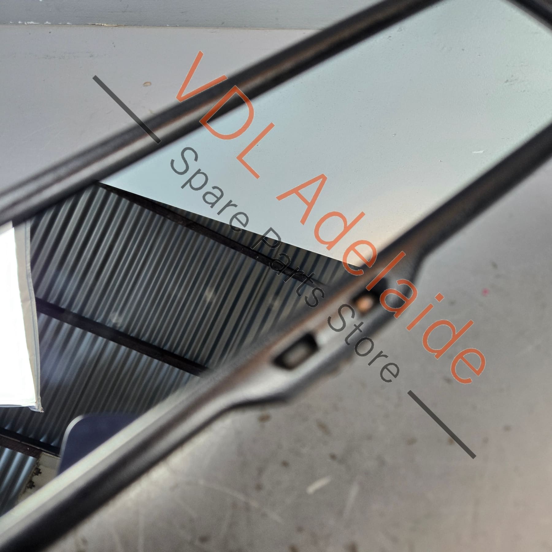 7N0857511L9B9    VW Tiguan Golf Interior Mirror Automatic Anti-Dazzle 7N0857511L 9B9