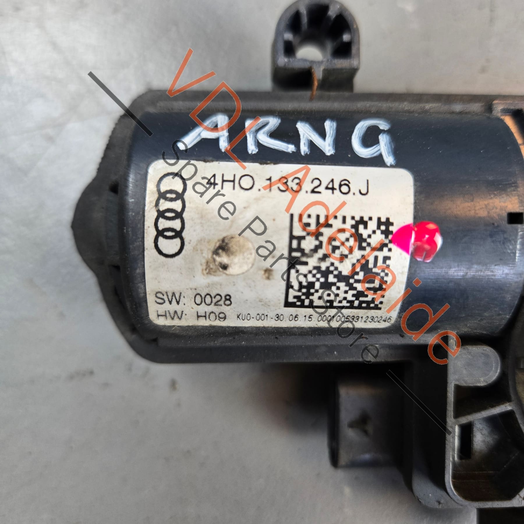 4H0133246J    VW Audi Exhaust Flap Servo Motor with spring 4H0133246J