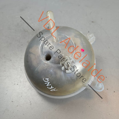 5Q0121407T    VW Golf MK7 Water Coolant Tank Reservoir with Cap 2Q0121321A 5Q0121407T