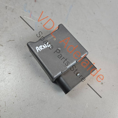 5Q0906093A    Volkswagen VW Golf Mk7 7.5 Fuel Pump Relay Control Module 5Q0906093A 5Q0906093B