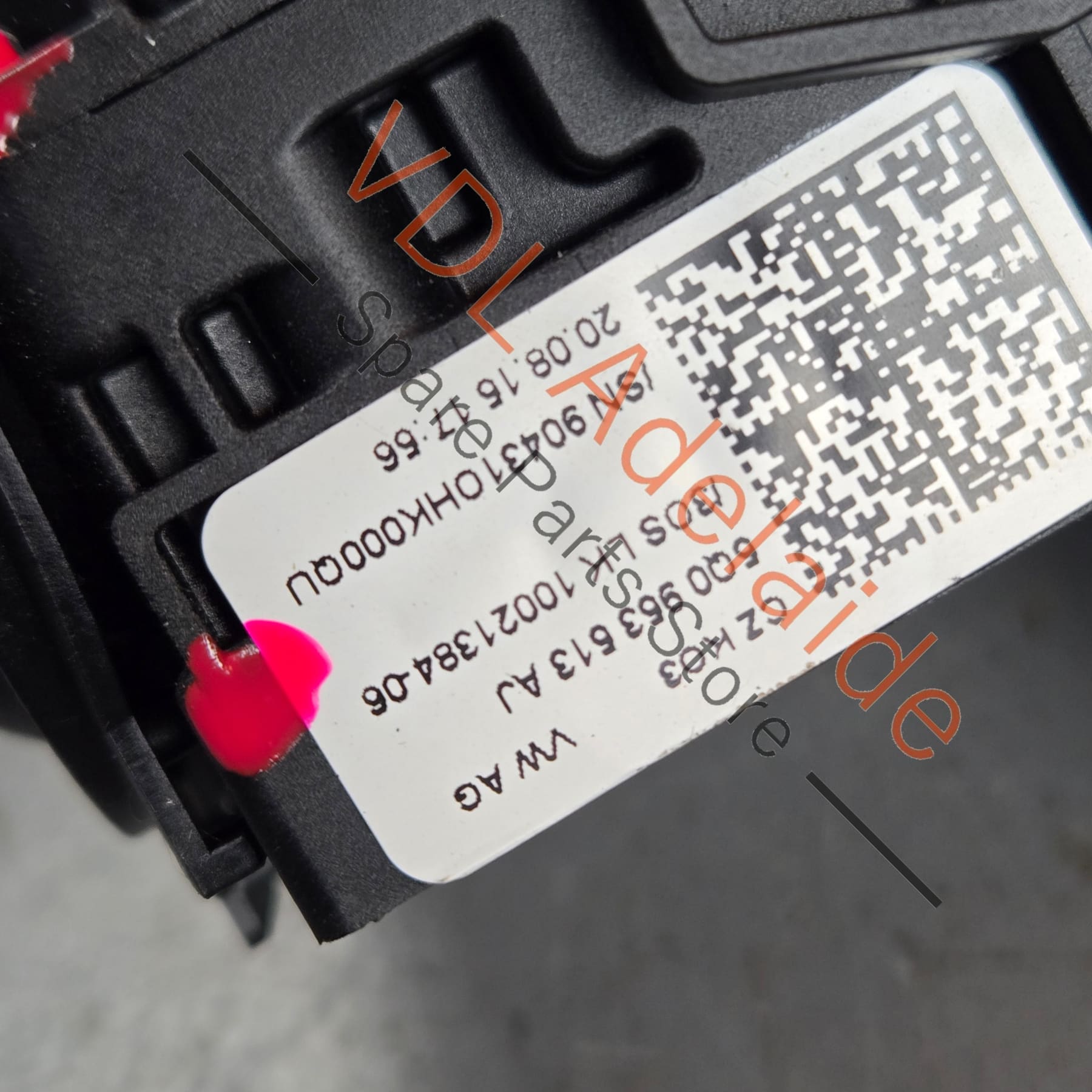 5Q0953507HN    VW Steering Colum Combination Switch for Wipers Indicators 5Q0953507HN