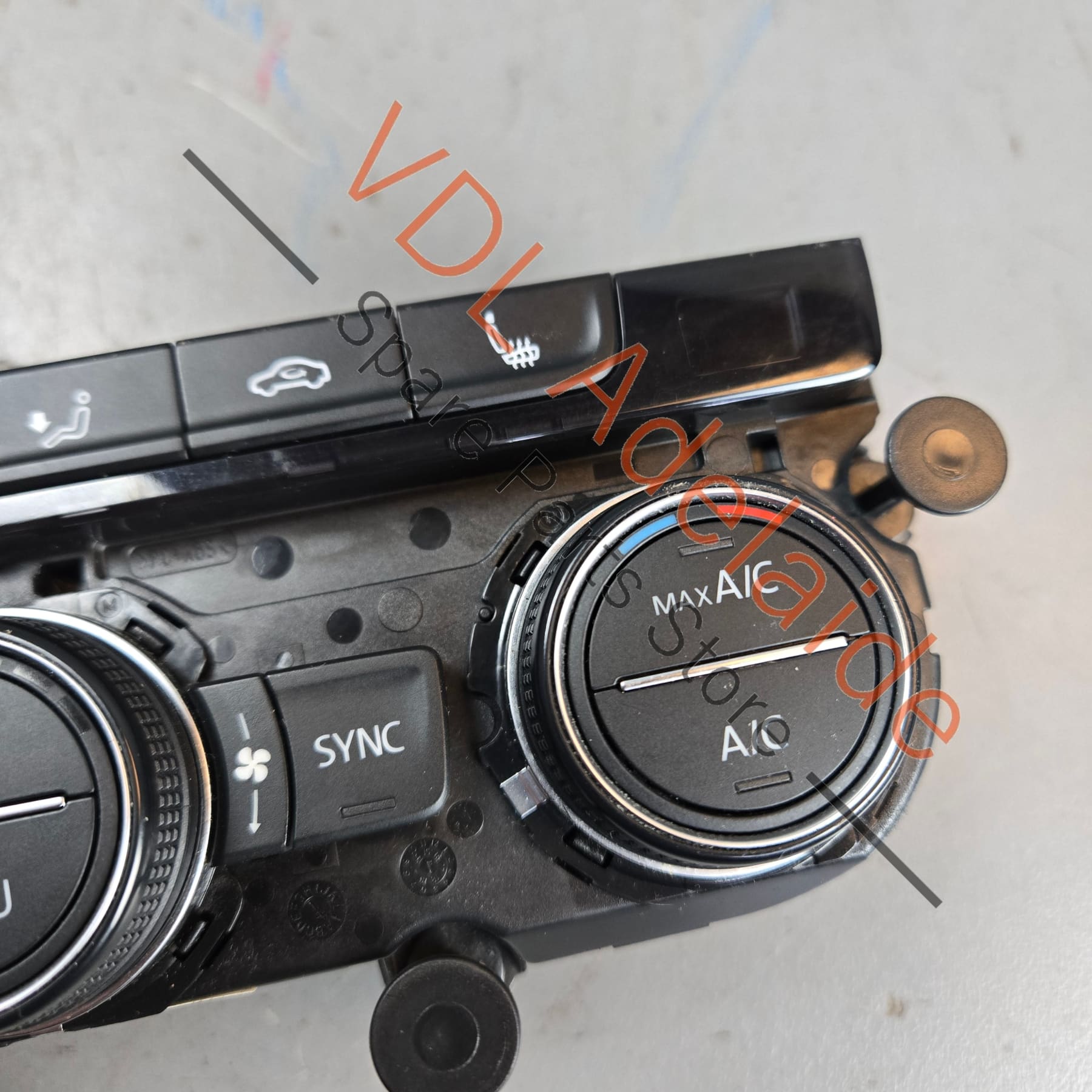 5G0907044BD 5G0907044CF   Volkswagen VW Golf MK7 Climate Aircon AC Seat Heater Switch 5G0907044BD 5G0907044CF WZU