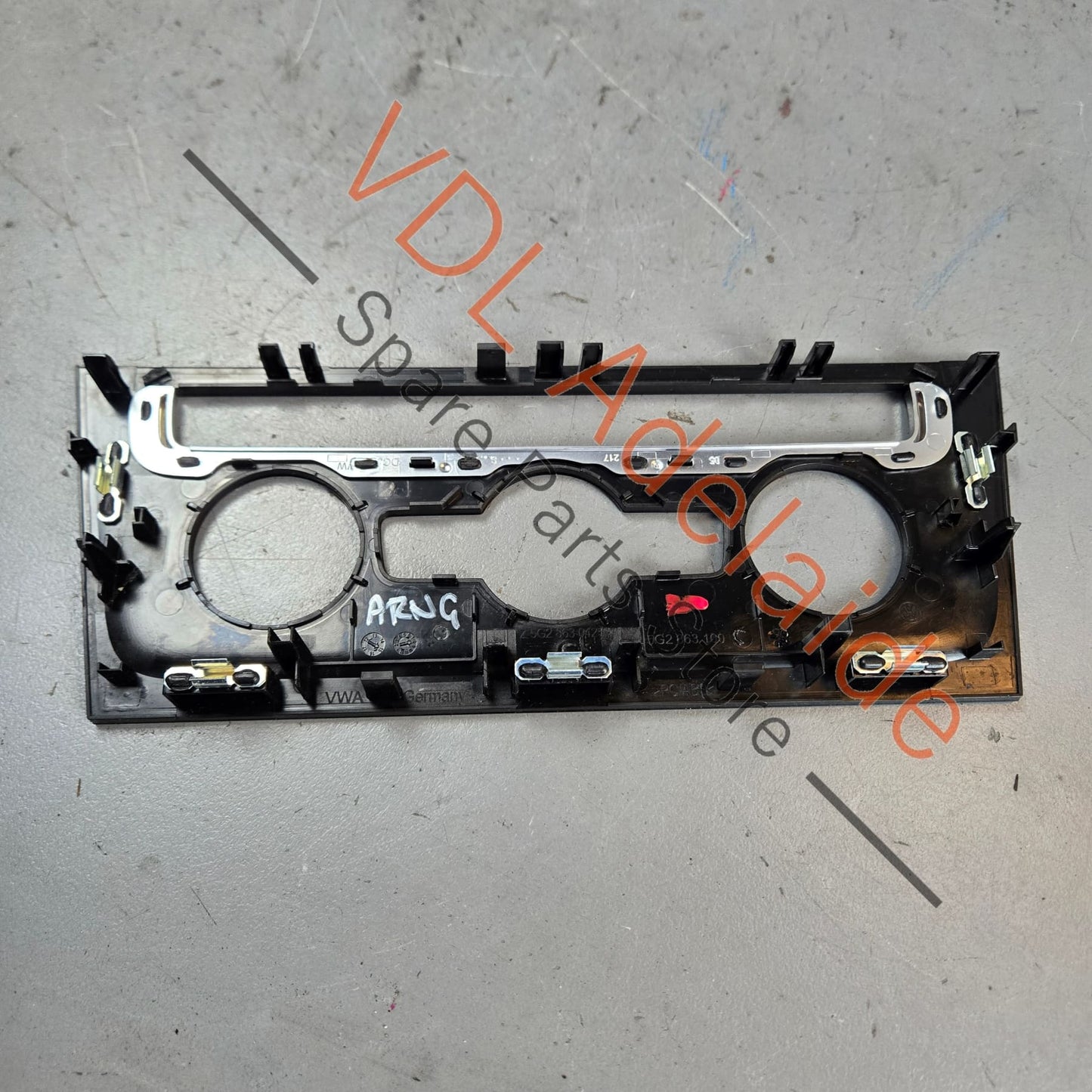 5G2863100 5G2863042C   VW Golf MK7 AC Control Swith Cover Interior Trim 5G2863100 5G2863042C