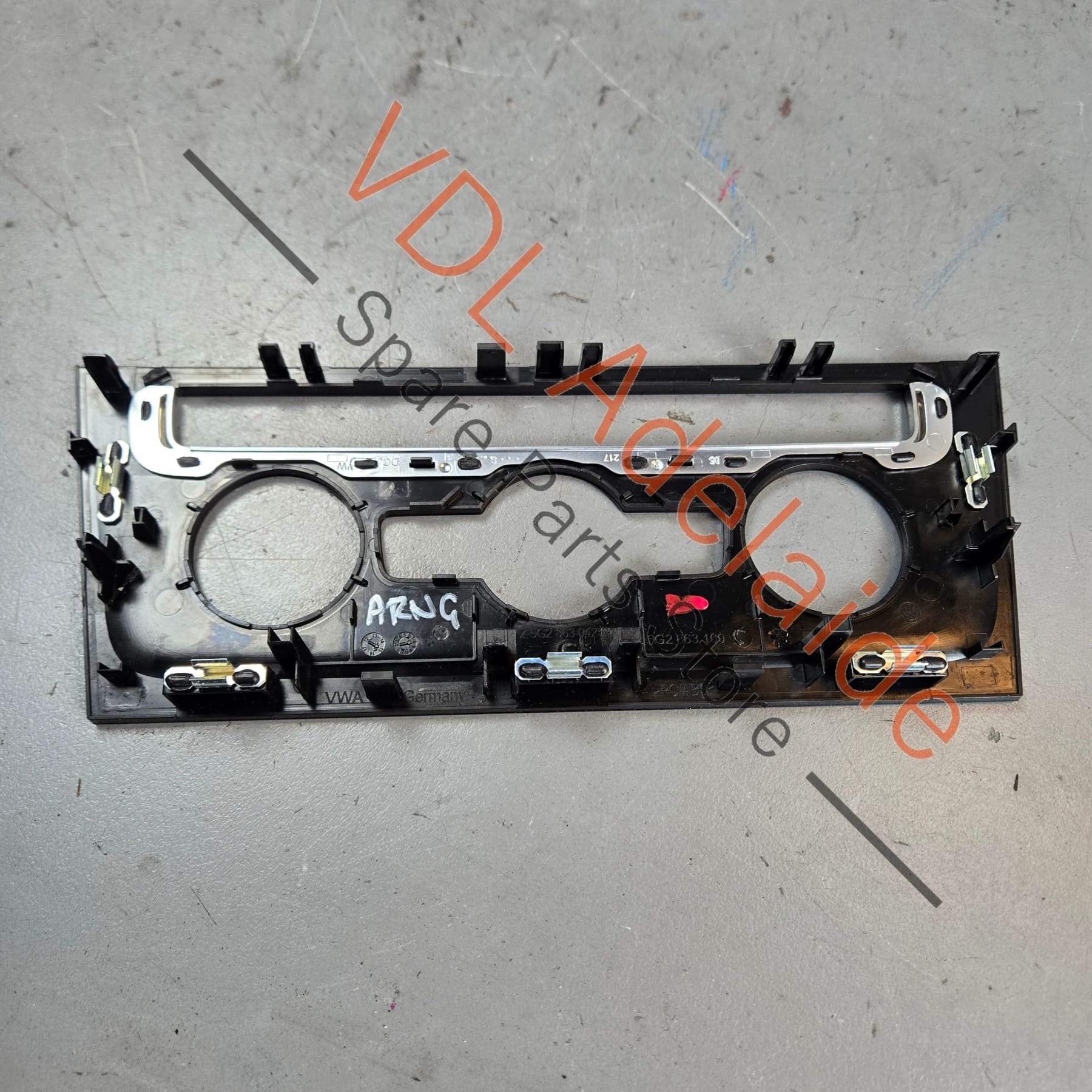 5G2863100 5G2863042C   VW Golf MK7 AC Control Swith Cover Interior Trim 5G2863100 5G2863042C