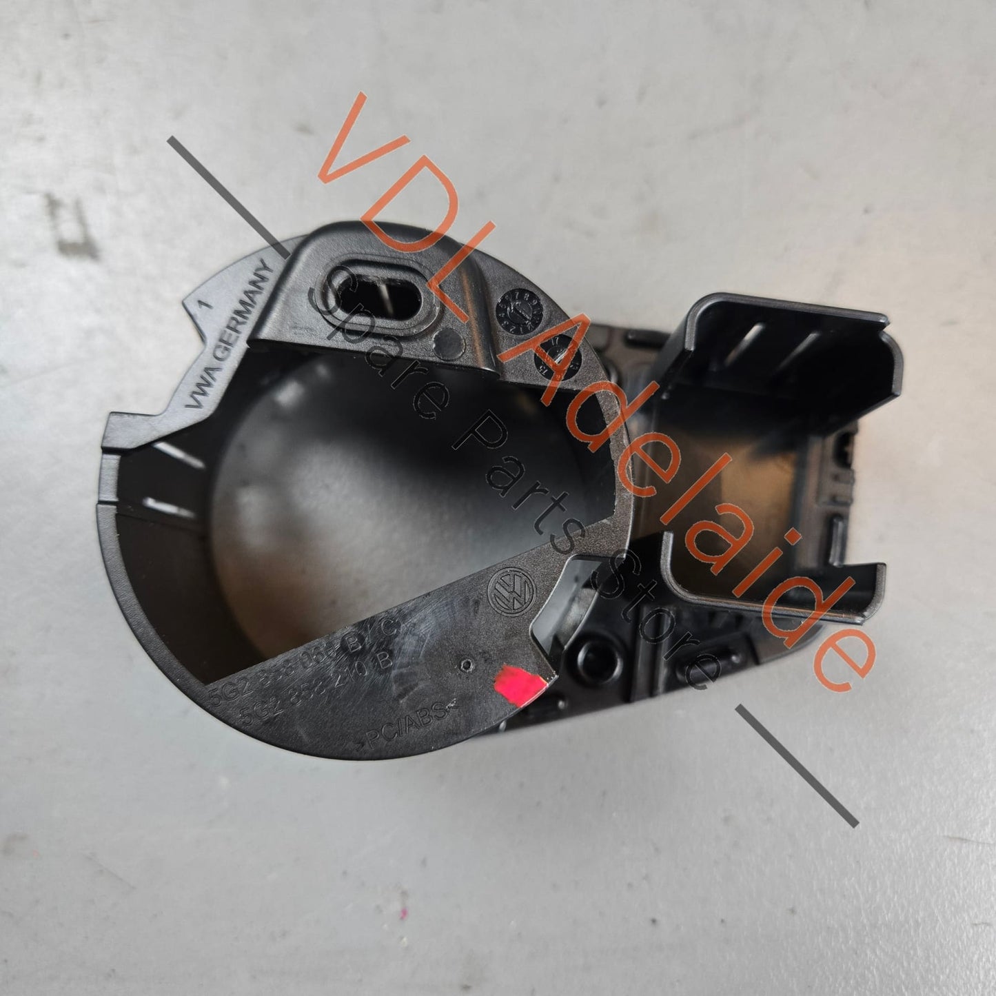 5G2858060B    VW Golf Mk7 Headlight Switch Surround Interior Trim Gloss Black 5G2858060C 5G2858060BC