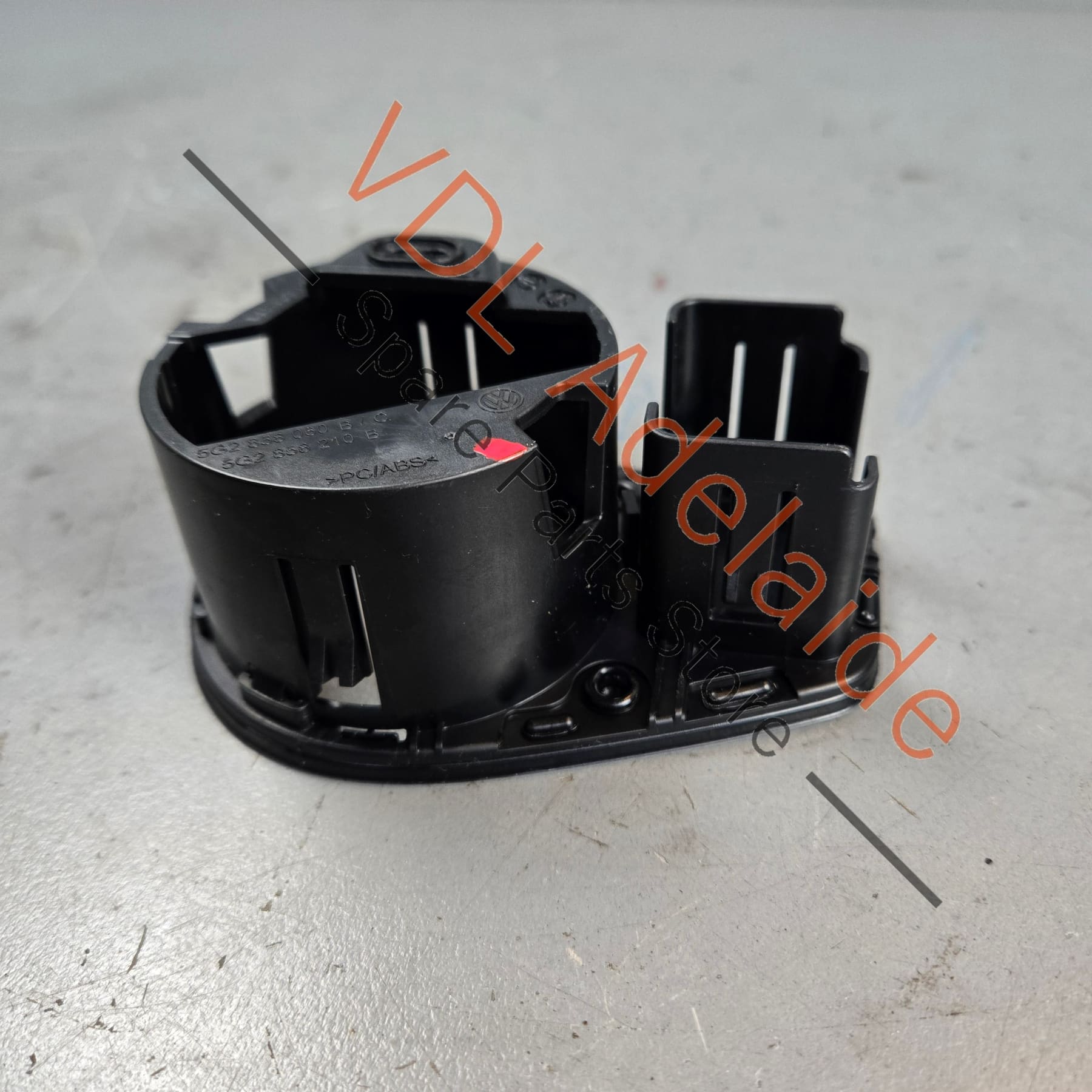 5G2858060B    VW Golf Mk7 Headlight Switch Surround Interior Trim Gloss Black 5G2858060C 5G2858060BC