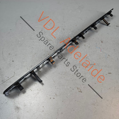 5G2858418C    VW Golf MK7 7.5 Dashboard Inlay Trim Dark Carbon look 5G2858418C CSJ