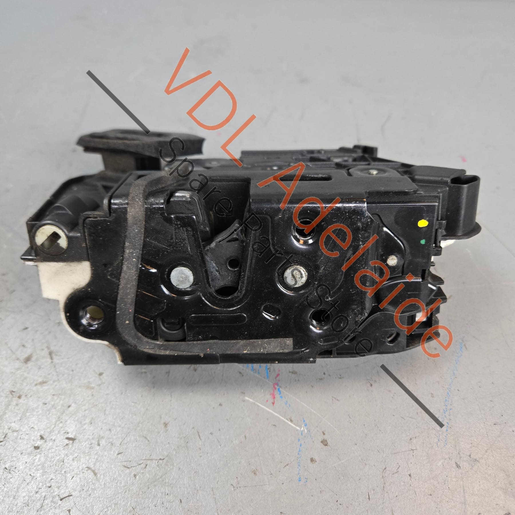 5K2837015D 5K2837015H   VW Golf Front Left Side Door Lock Actuator 5K2837015D 5K2837015H