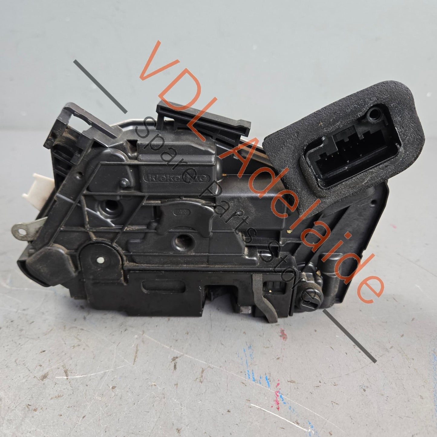 5K4839016R 5K4839016AG   VW Golf Rear Right Side Door Lock Actuator 5K4839016R 5K4839016AG