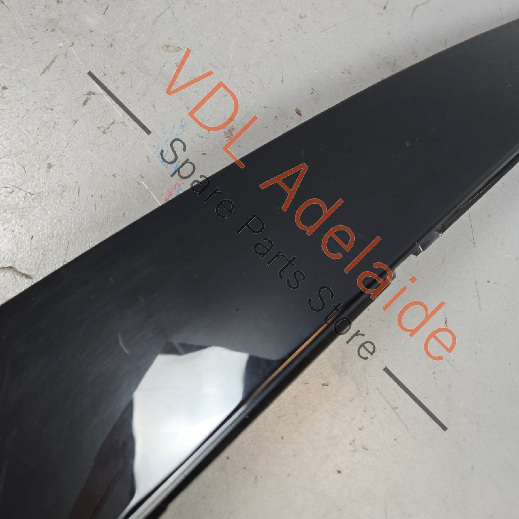 5G4837902D    VW Golf Mk7 Gloss Black Front Right B Pillar Exterior Trim for Door Window Frame 5G4837902C 5G4837890B