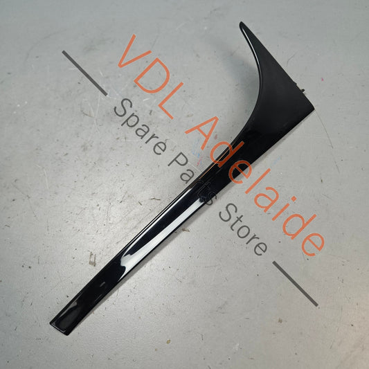 5G6805946C    VW Golf MK7 7.5 Gti R Right Rear Window Spoiler Trim Molding 5G6805946C 041