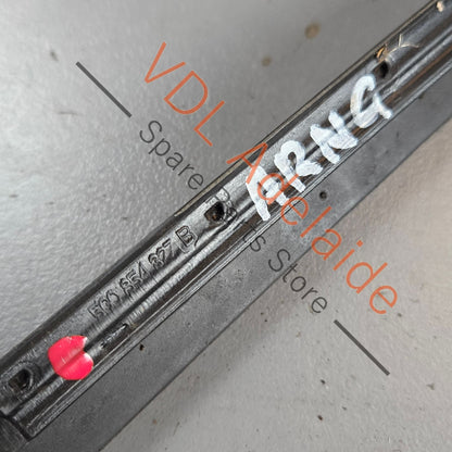 5G0854327A 5G0854327B   VW Golf MK7 Left Windscreen Water Deflector Edge Strip Trim Air Guide 5G0854327B