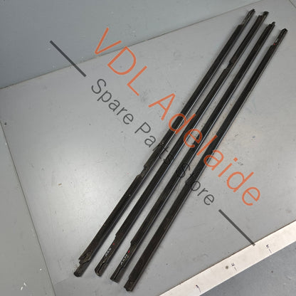 5G4837477D 5G4837478D 5G6839477D 5G6839478D VW Golf MK7 Window Aperture Slot Seal Lower Moulding for Door Set of 4