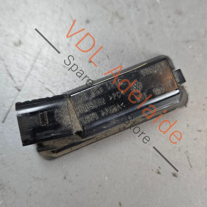 1K8943021C 1K8943021   VW Golf R GTi Mk7 Rear Licence Registration Plate Light 1K8943021C