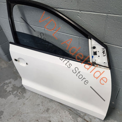 6R4831056J    VW Polo 6R Front Right Door Shell Panel Candy White B4 / B9A