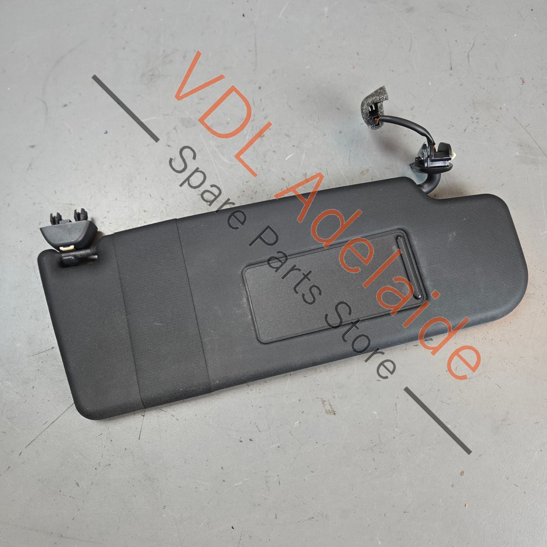 6R0857552K    VW Polo GTi Mk5 6R 6C Right Side RHS Black Sun Visor 6R0857552K