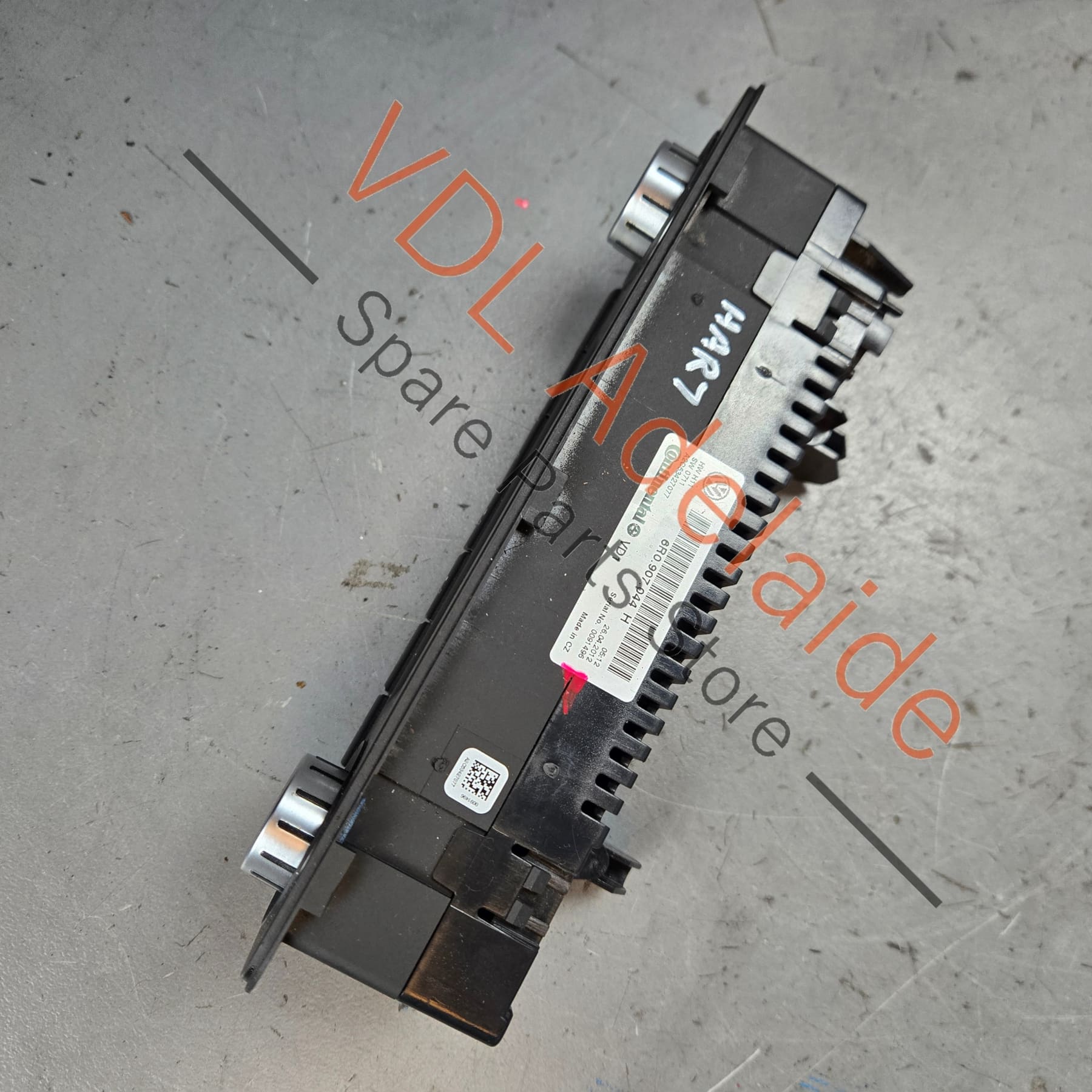 6R0907044H    VW Polo MK5 6R Air Conditioning AC Switch Climate 6R0907044H