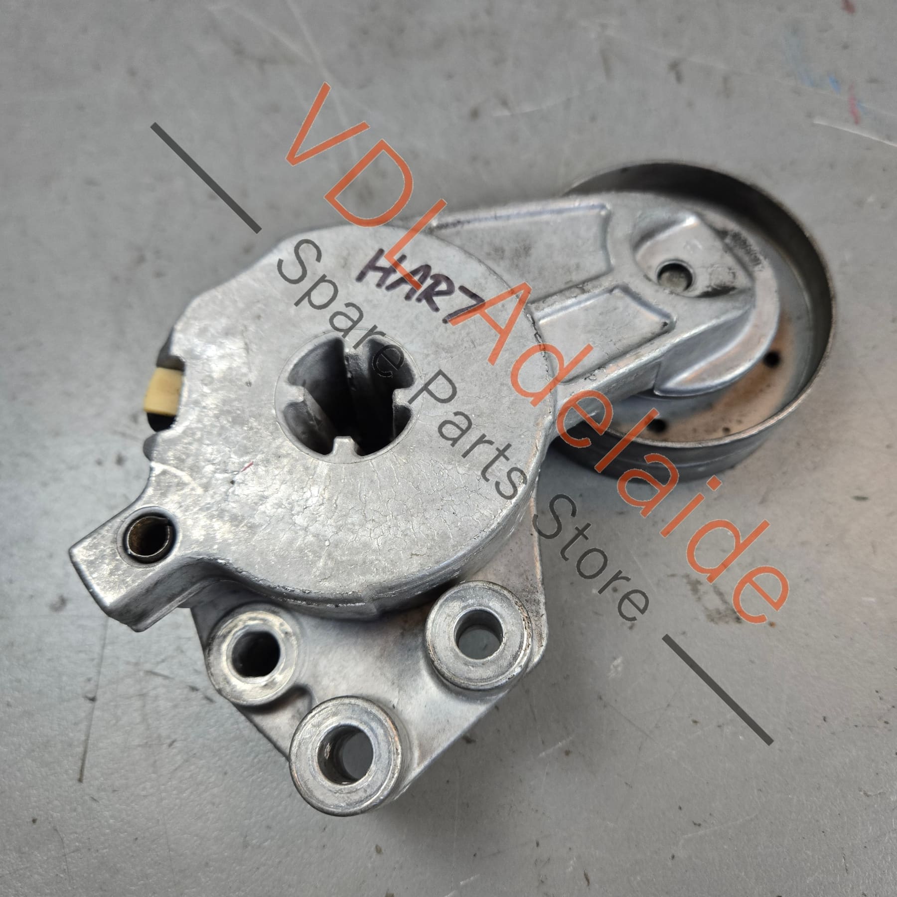 03C145299J    VW Audi 1.4L Belt Tensioner Pully 03C145299J