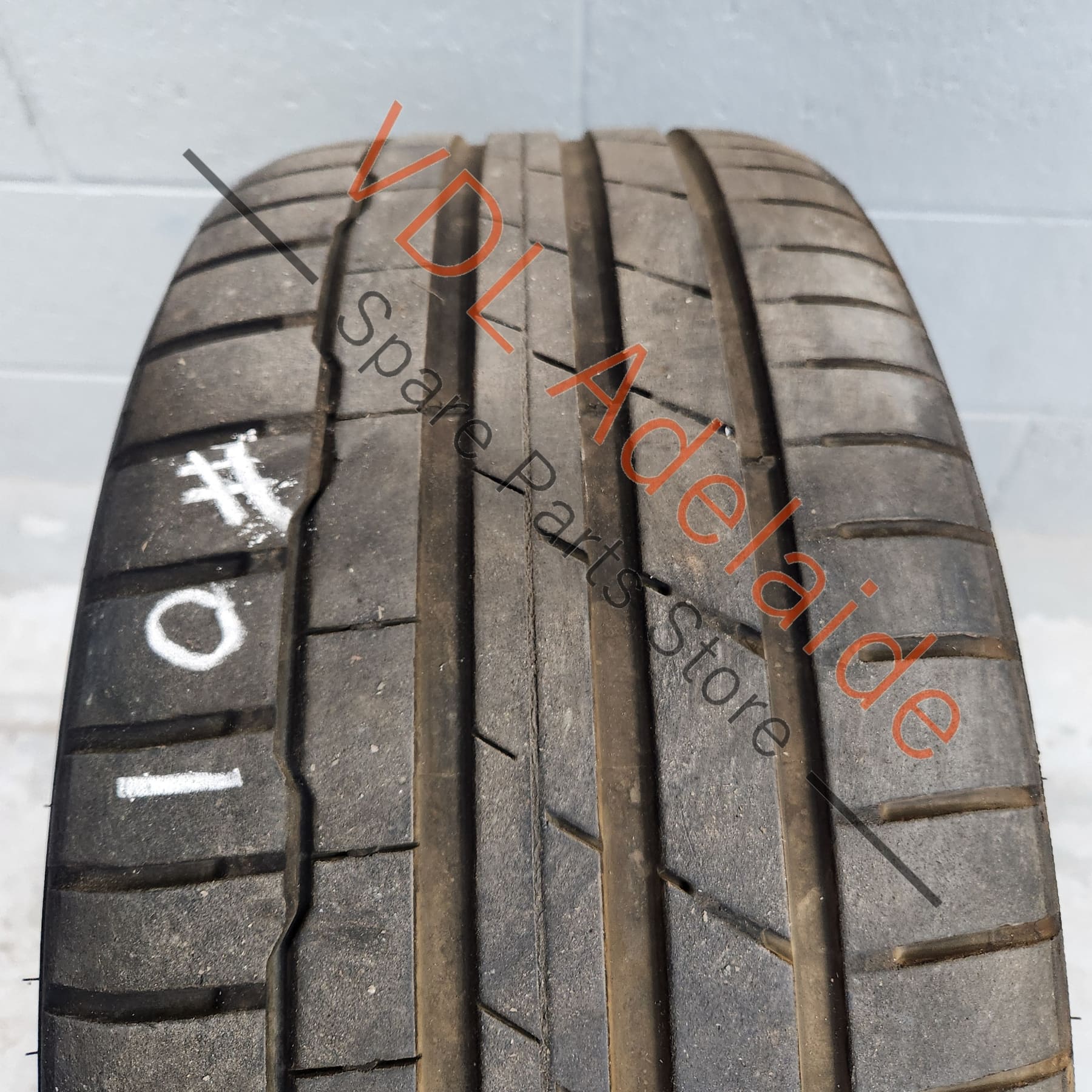 5G0601025AJAX1 5G0601025AJ   VW Golf 19in Pretoria style alloy wheel Straight & free of cracks 19x8.5 ET 45 #01